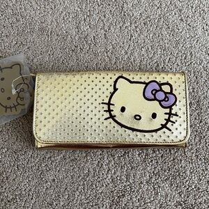 Hello Kitty Gold Wallet